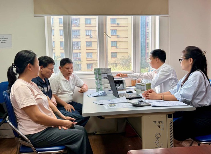 Ngày nghỉ lễ, Chủ tịch phường xuống hiện trường thúc tiến độ Vành đai 2,5- Ảnh 4.