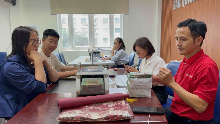 Ngày nghỉ lễ, Chủ tịch phường xuống hiện trường thúc tiến độ Vành đai 2,5- Ảnh 2.