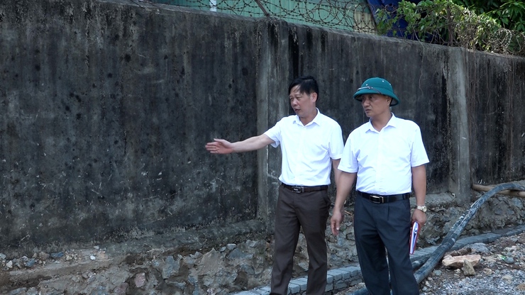 Đoàn giám sát HĐND xã Mỹ Đức giám sát tiến độ xây dựng các công trình dự án trên địa bàn xã- Ảnh 4.