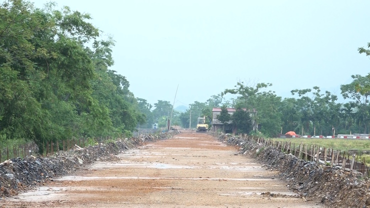 Đoàn giám sát HĐND xã Mỹ Đức giám sát tiến độ xây dựng các công trình dự án trên địa bàn xã- Ảnh 10.