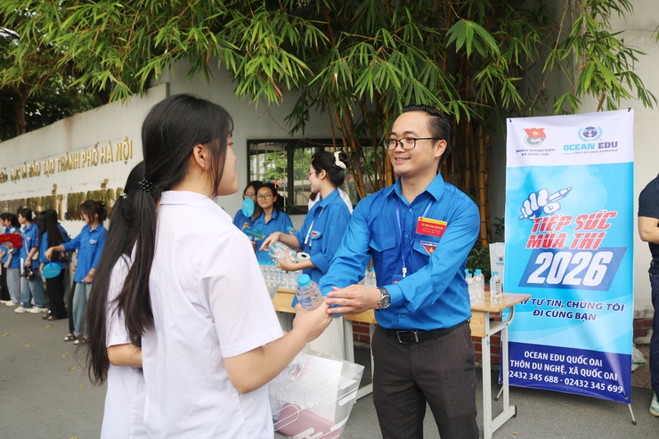 Gần 960 thí sinh xã Quốc Oai chính thức bước vào kỳ thi lớp 10- Ảnh 14.