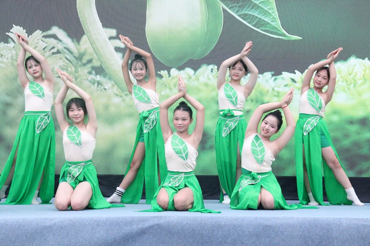 Hòa Lạc chung tay hành động vì môi trường xanh, đô thị đáng sống- Ảnh 6.