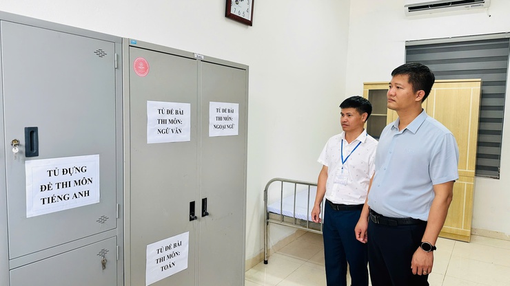 CÁC ĐỒNG CHÍ LÃNH ĐẠO XÃ THƯ LÂM THĂM, ĐỘNG VIÊN CÁC ĐIỂM THI TUYỂN SINH VÀO LỚP 10 THPT NĂM HỌC 2026 – 2027- Ảnh 7.