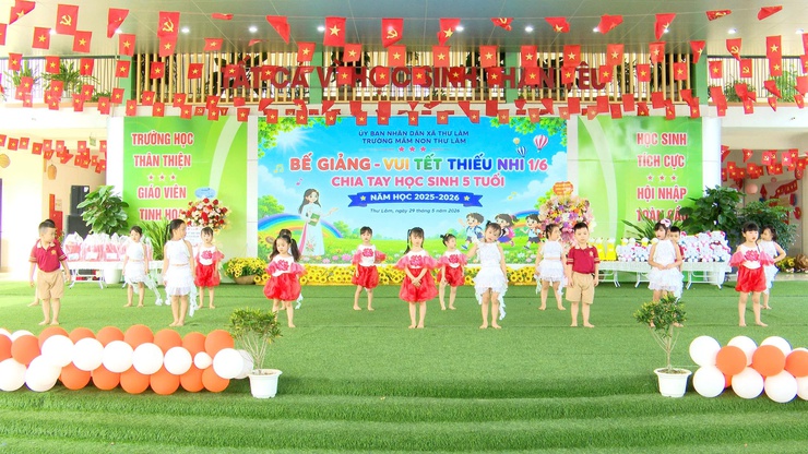 TRƯỜNG MẦM NON THƯ LÂM TỔ CHỨC BẾ GIẢNG NĂM HỌC 2025 – 2026, CHIA TAY HỌC SINH 5 TUỔI VÀ VUI TẾT THIẾU NHI 1/6- Ảnh 12.