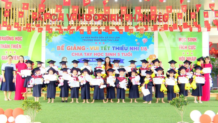 TRƯỜNG MẦM NON THƯ LÂM TỔ CHỨC BẾ GIẢNG NĂM HỌC 2025 – 2026, CHIA TAY HỌC SINH 5 TUỔI VÀ VUI TẾT THIẾU NHI 1/6- Ảnh 34.