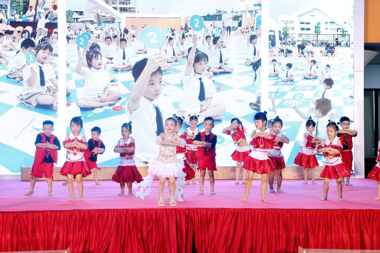 TRƯỜNG MẦM NON LÂM TIÊN TỔ CHỨC CHƯƠNG TRÌNH “HÀNH TRÌNH KHÔN LỚN – TẠM BIỆT TRƯỜNG MẦM NON, CHÚNG CON VÀO LỚP 1” NĂM HỌC 2025-2026- Ảnh 3.