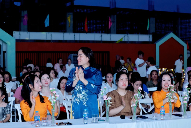 TRƯỜNG MẦM NON LÂM TIÊN TỔ CHỨC CHƯƠNG TRÌNH “HÀNH TRÌNH KHÔN LỚN – TẠM BIỆT TRƯỜNG MẦM NON, CHÚNG CON VÀO LỚP 1” NĂM HỌC 2025-2026- Ảnh 1.