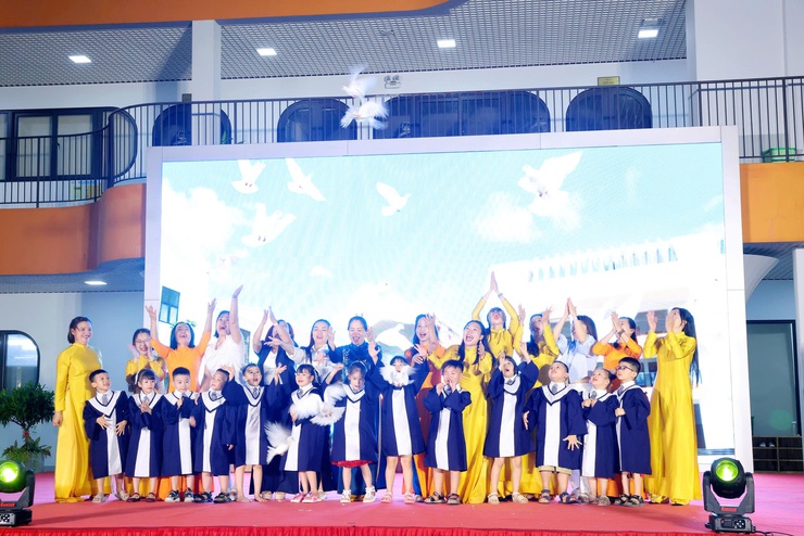 TRƯỜNG MẦM NON LÂM TIÊN TỔ CHỨC CHƯƠNG TRÌNH “HÀNH TRÌNH KHÔN LỚN – TẠM BIỆT TRƯỜNG MẦM NON, CHÚNG CON VÀO LỚP 1” NĂM HỌC 2025-2026- Ảnh 10.