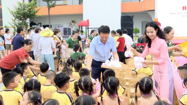 TRƯỜNG MẦM NON LÂM TIÊN TỔ CHỨC LỄ BẾ GIẢNG NĂM HỌC 2025 – 2026 VÀ VUI TẾT THIẾU NHI 1/6- Ảnh 30.