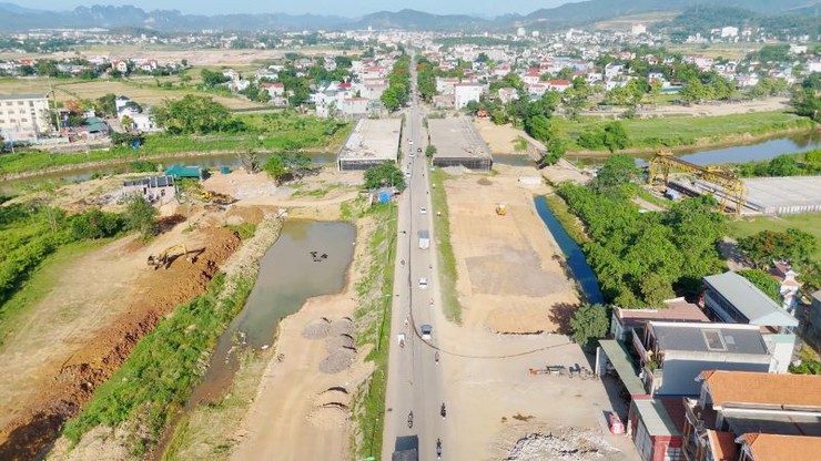 Xuân Mai quyết tâm hoàn thành giải phóng mặt bằng dự án Quốc lộ 6 đoạn qua địa bàn trước ngày 30/6- Ảnh 4.