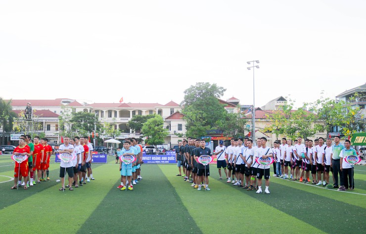 Khai mạc giải bóng đá U40+ xã Quốc Oai lần thứ I năm 2026- Ảnh 5.