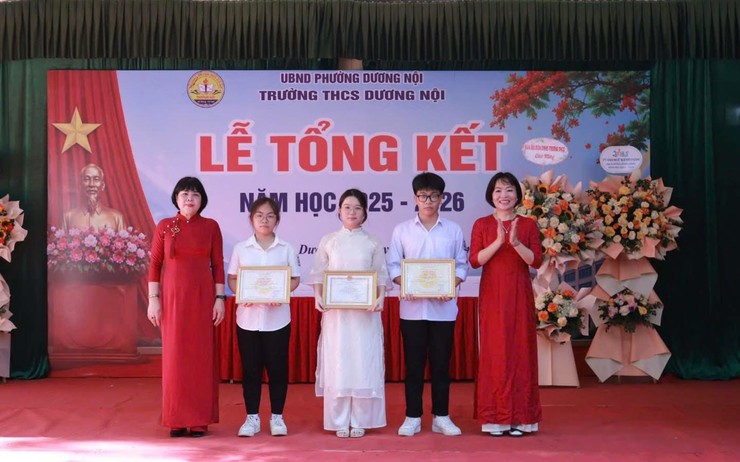 Rộn ràng Lễ bế giảng tại các trường học trên địa bàn phường Dương Nội- Ảnh 1.