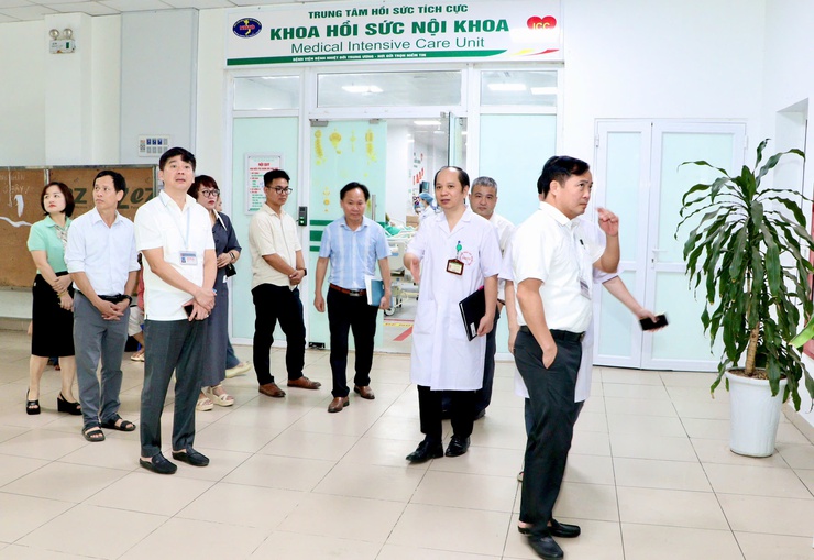 LỄ KÝ KẾT HỢP TÁC GIỮA TRẠM Y TẾ XÃ VĨNH THANH VÀ BỆNH VIỆN BỆNH NHIỆT ĐỚI TRUNG ƯƠNG- Ảnh 8.