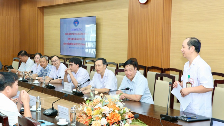 LỄ KÝ KẾT HỢP TÁC GIỮA TRẠM Y TẾ XÃ VĨNH THANH VÀ BỆNH VIỆN BỆNH NHIỆT ĐỚI TRUNG ƯƠNG- Ảnh 4.