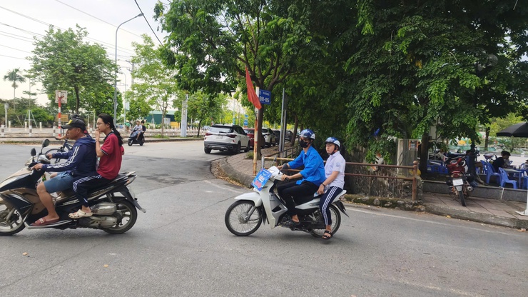 Đoàn thanh niên xã Dương Hoà triển khai chương trình “tiếp sức mùa thi” kỳ thi vào lớp 10 năm 2026- Ảnh 9.