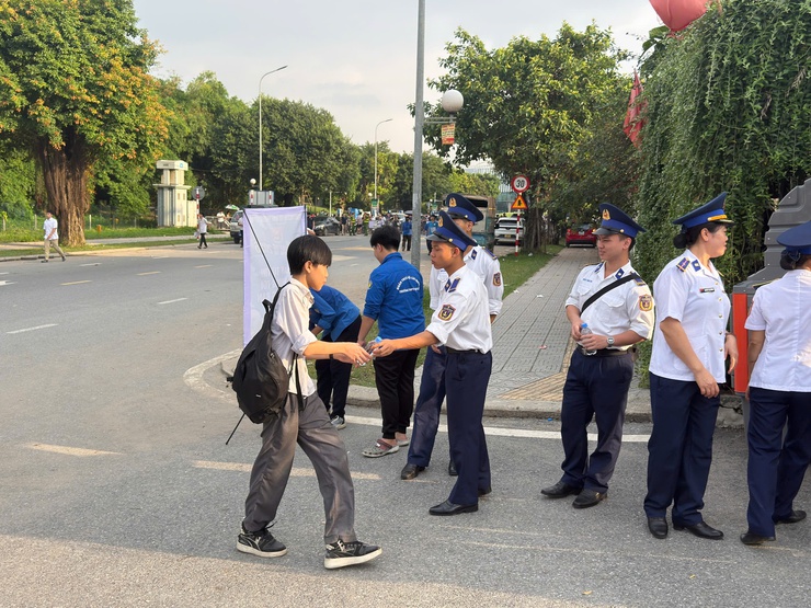 Hà Nội tổ chức kỳ thi tuyển sinh vào lớp 10 trung học phổ thông công lập năm học 2026-2027- Ảnh 3.