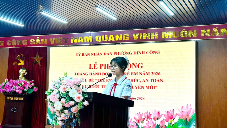 Trẻ em hạnh phúc, an toàn, vững bước trong kỷ nguyên số – thông điệp từ lễ phát động hè tại Định Công- Ảnh 6.