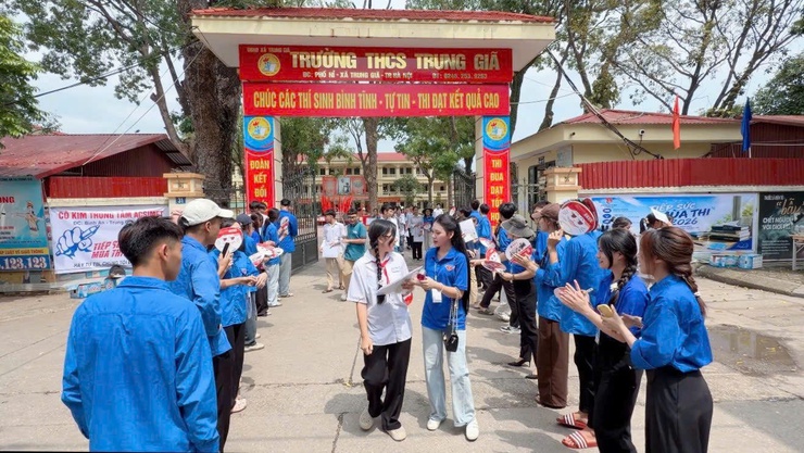 TRUNG GIÃ - NGÀY THI ĐẦU TIÊN AN TOÀN, NGHIÊM TÚC, ĐÚNG QUY CHẾ- Ảnh 3.