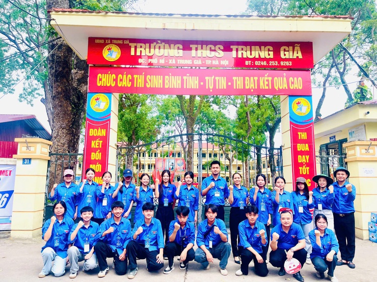 TRUNG GIÃ - NGÀY THI ĐẦU TIÊN AN TOÀN, NGHIÊM TÚC, ĐÚNG QUY CHẾ- Ảnh 8.