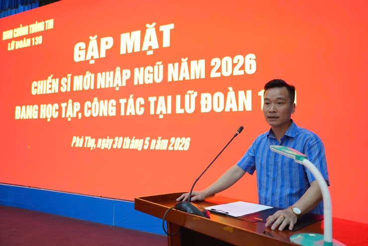 Xã Thanh Oai thăm, động viên chiến sĩ mới nhập ngũ năm 2026- Ảnh 11.