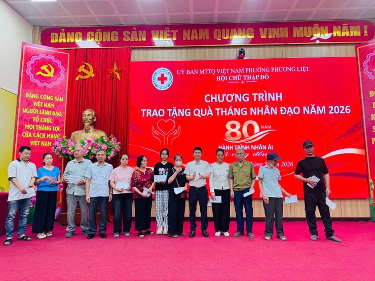 Phường Phương Liệt: Ấm áp Chương trình trao tặng quà hưởng ứng Tháng Nhân đạo năm 2026- Ảnh 5.