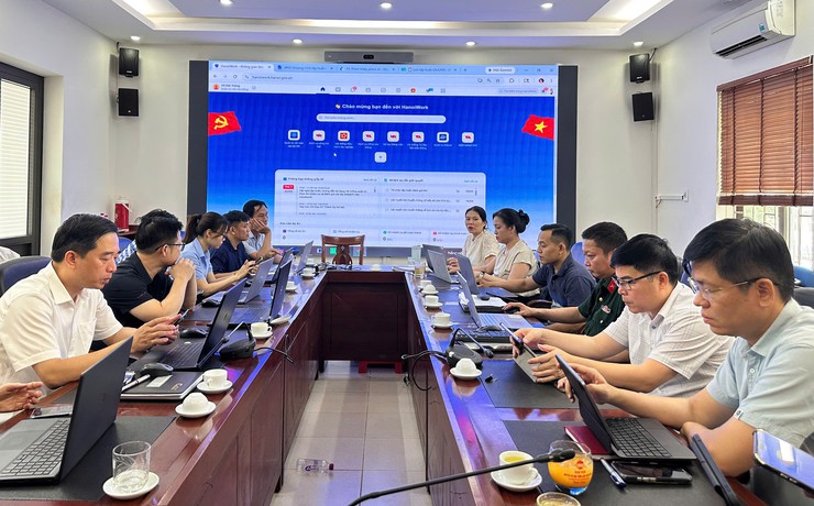 Bát Tràng tập huấn sử dụng hệ thống Hanoiwork cho đội ngũ cán bộ chủ chốt- Ảnh 2.