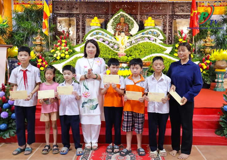 CHÙA LIÊN TRÌ, XÃ KIỀU PHÚ TRANG NGHIÊM TỔ CHỨC ĐẠI LỄ PHẬT ĐẢN PHẬT LỊCH 2570 – DƯƠNG LỊCH 2026- Ảnh 18.