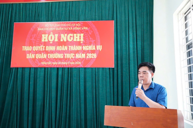 Trao quyết định hoàn thành nghĩa vụ tham gia dân quân thường trực năm 2026- Ảnh 3.