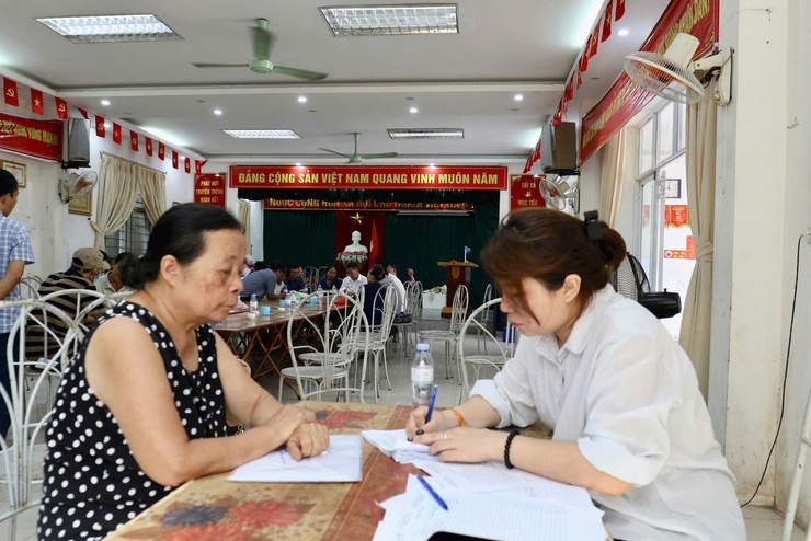 Xã Hồng Vân bắt đầu giải phóng mặt bằng dự án trục không gian Quốc lộ 1A- Ảnh 3.