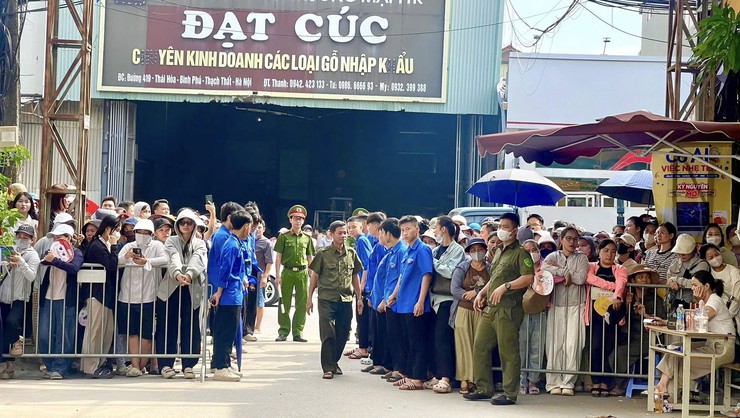 THÍ SINH HOÀN THÀNH NGÀY THI ĐẦU TIÊN KỲ THI TUYỂN SINH VÀO LỚP 10 THPT NĂM HỌC 2026 – 2027- Ảnh 3.