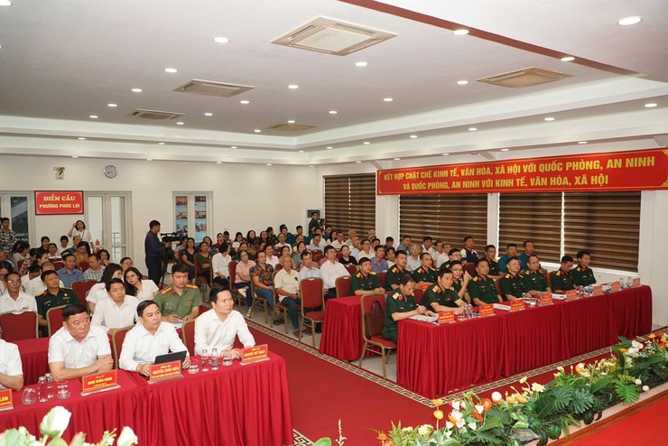 Phường Phúc Lợi tổ chức Hội nghị tổng kết diễn tập tác chiến trong khu vực phòng thủ năm 2026- Ảnh 1.