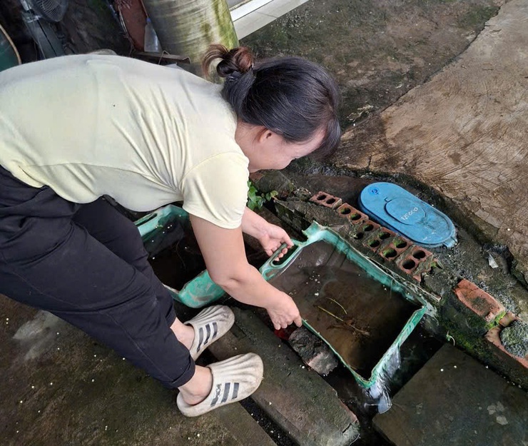 Phú Nghĩa ra quân tổng vệ sinh môi trường hưởng ứng Ngày ASEAN phòng, chống sốt xuất huyết lần thứ 16- Ảnh 3.