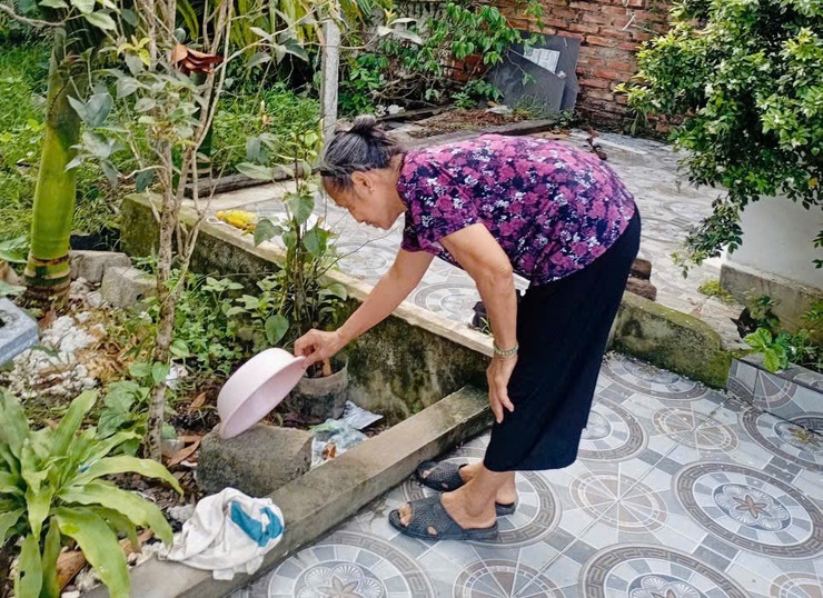 Phú Nghĩa ra quân tổng vệ sinh môi trường hưởng ứng Ngày ASEAN phòng, chống sốt xuất huyết lần thứ 16- Ảnh 5.