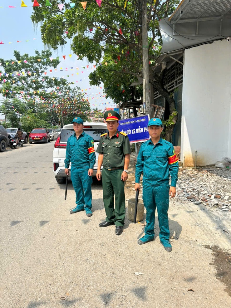 Các lực lượng xã Trần Phú tiếp tục đồng hành cùng các thí sinh thi vào lớp 10, THPT năm học 2026 -2027- Ảnh 5.