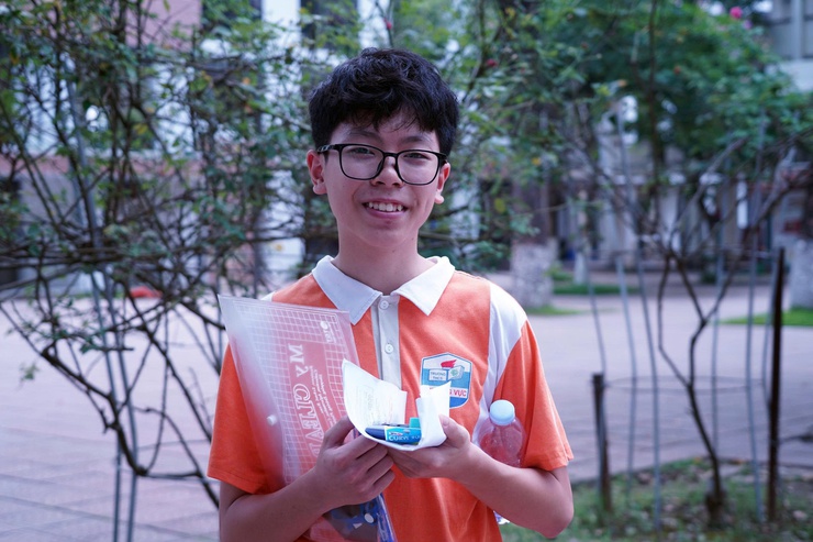 Kỳ thi tuyển sinh vào lớp 10 THPT trên địa bàn phường Chương Mỹ kết thúc an toàn, nghiêm túc, hiệu quả- Ảnh 1.