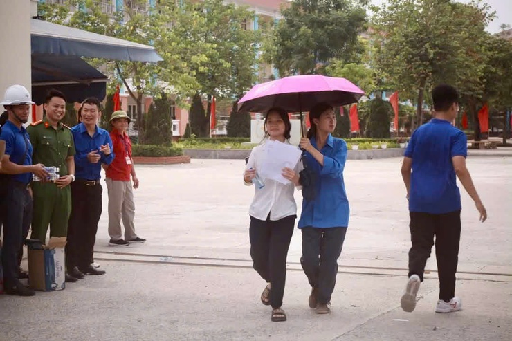 Khép lại kỳ thi vào lướp 10 THPT: học sinh Nam Phù tự tin bước vào hành trình mới- Ảnh 26.