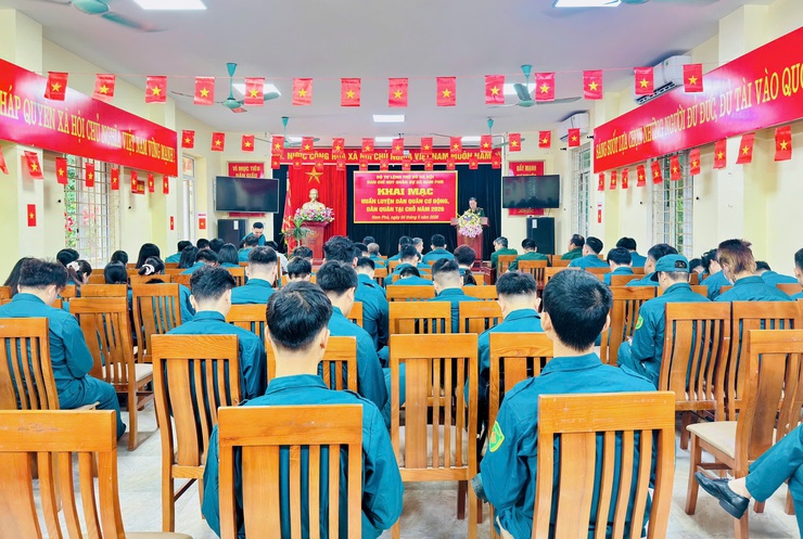 Nam Phù: Nâng cao chất lượng Dân quân tự vệ, đáp ứng yêu cầu nhiệm vụ trong tình hình mới- Ảnh 3.