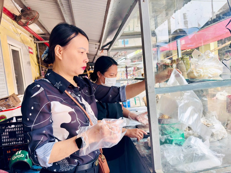 Nam Phù tăng cường kiểm tra, quyết liệt xử lý "điểm nghẽn" an toàn thực phẩm- Ảnh 9.