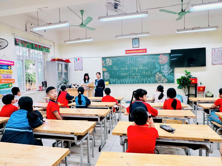 Nam Phù: Lan toả niềm say mê Ngoại ngữ, khơi dậy khát vọng hội nhập trong học sinh- Ảnh 15.