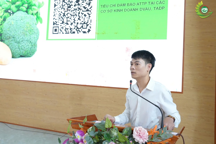 Phú Cát tổ chức lễ phát động "Tháng hành động vì an toàn thực phẩm" năm 2026 và tập huấn kiến thức ATTP- Ảnh 4.