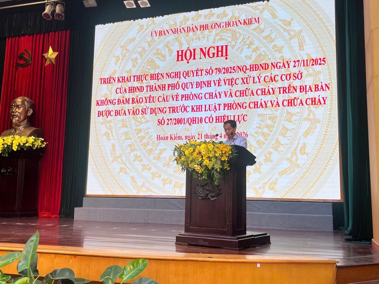 Phường Hoàn Kiếm triển khai thực hiện Nghị quyết số 79/2025/NQ-HĐND về bảo đảm an toàn PCCC- Ảnh 1.