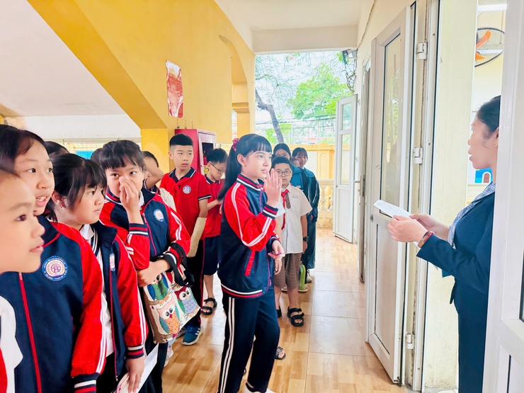 Nam Phù: Lan toả niềm say mê Ngoại ngữ, khơi dậy khát vọng hội nhập trong học sinh- Ảnh 3.