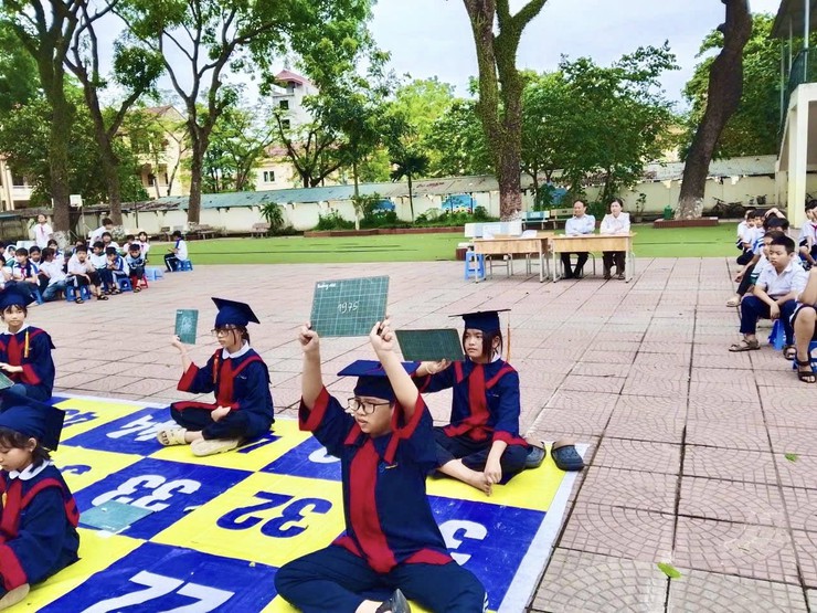 Trường Tiểu học Văn Võ đã tổ chức thành công chương trình “Rung Chuông Vàng & English Festival”- Ảnh 2.