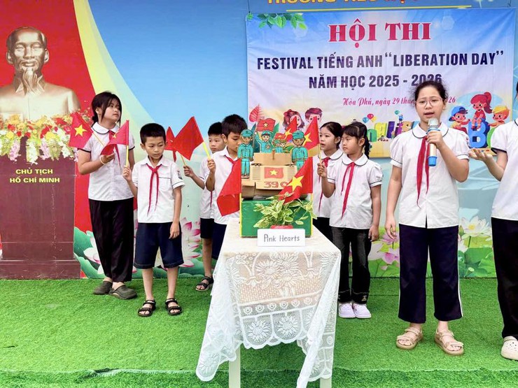 Trường Tiểu học Văn Võ đã tổ chức thành công chương trình “Rung Chuông Vàng & English Festival”- Ảnh 3.