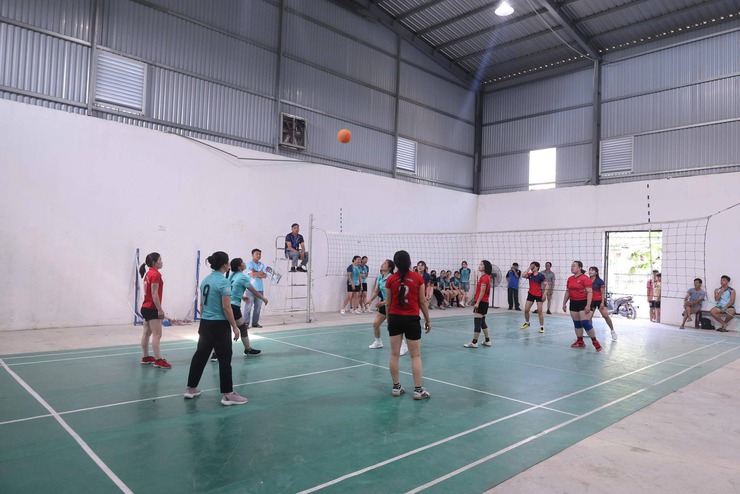 Hội LHPN xã Hòa Phú: Sôi nổi chương trình giao lưu Bóng chuyền hơi năm 2026- Ảnh 7.