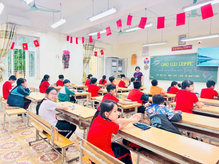 Nam Phù: Lan toả niềm say mê Ngoại ngữ, khơi dậy khát vọng hội nhập trong học sinh- Ảnh 7.