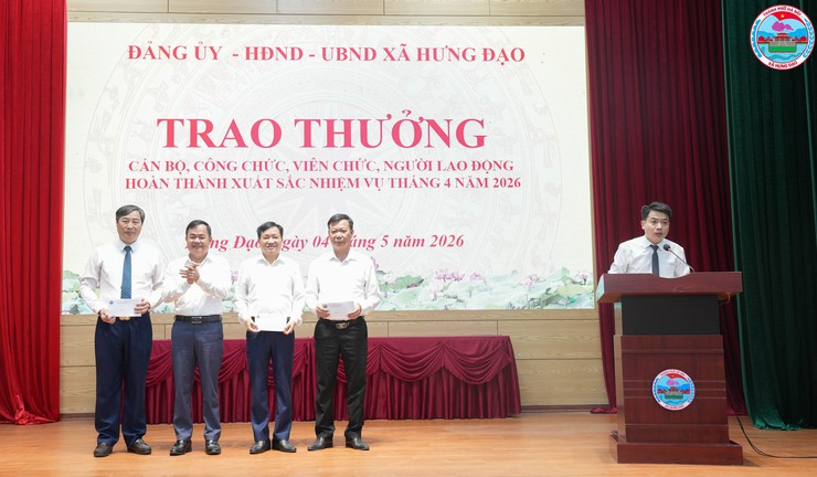 XÃ HƯNG ĐẠO TỔ CHỨC LỄ CHÀO CỜ THÁNG 5 NĂM 2026 – CÔNG BỐ QUYẾT ĐỊNH VỀ CÔNG TÁC CÁN BỘ VÀ KHEN THƯỞNG PHONG TRÀO THI ĐUA- Ảnh 6.