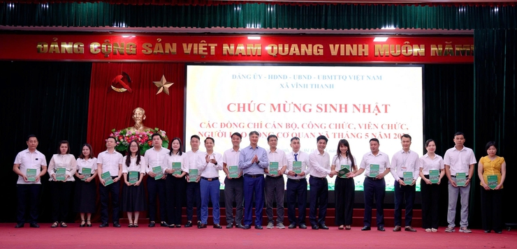 XÃ VĨNH THANH  TỔ CHỨC CHÀO CỜ, SINH HOẠT DƯỚI CỜ VÀ TRIỂN KHAI NHIỆM VỤ TRỌNG TÂM THÁNG 5/2026- Ảnh 9.