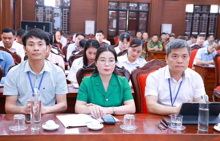 Ban Xây dựng Đảng xã Yên Xuân phối hợp với UBND xã, Công an xã và Ban Chỉ huy Quân sự xã tổ chức Hội nghị ký kết chương trình phối hợp thực hiện công tác - Ảnh 4.