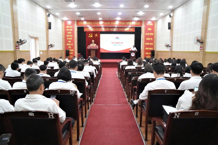 UBND phường Long Biên tổ chức Lễ chào cờ tháng 5/2026- Ảnh 8.